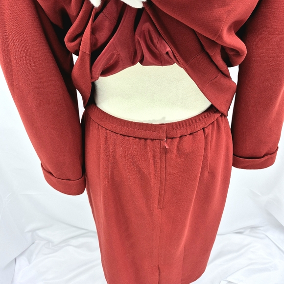 Vintage Donna Morgan Red Skirt Suit Set Business Career Casual Size 10 - Picture 5 of 16